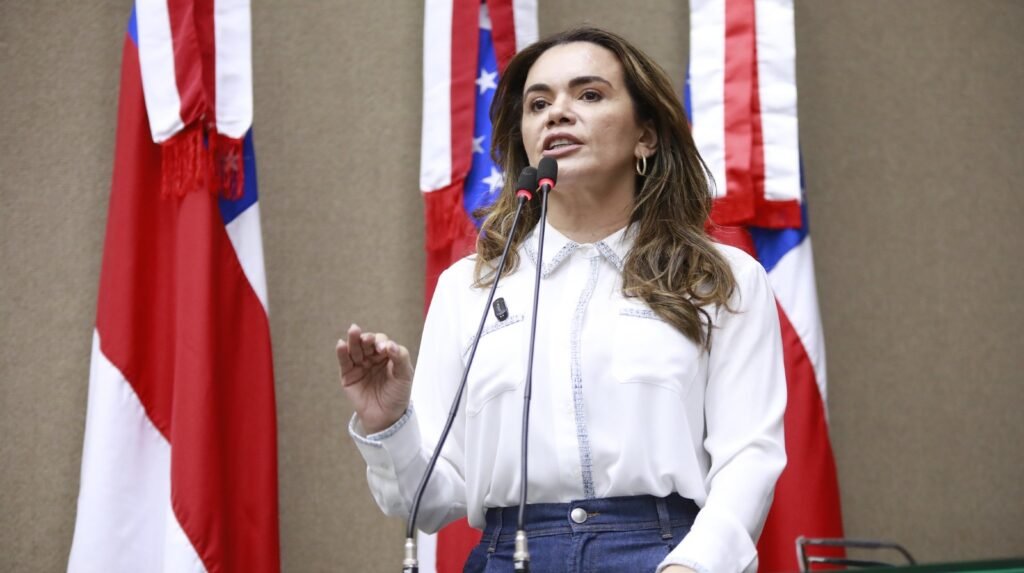 Foto: Miguel Almeida/Assessoria e Danilo Mello/ALEAM